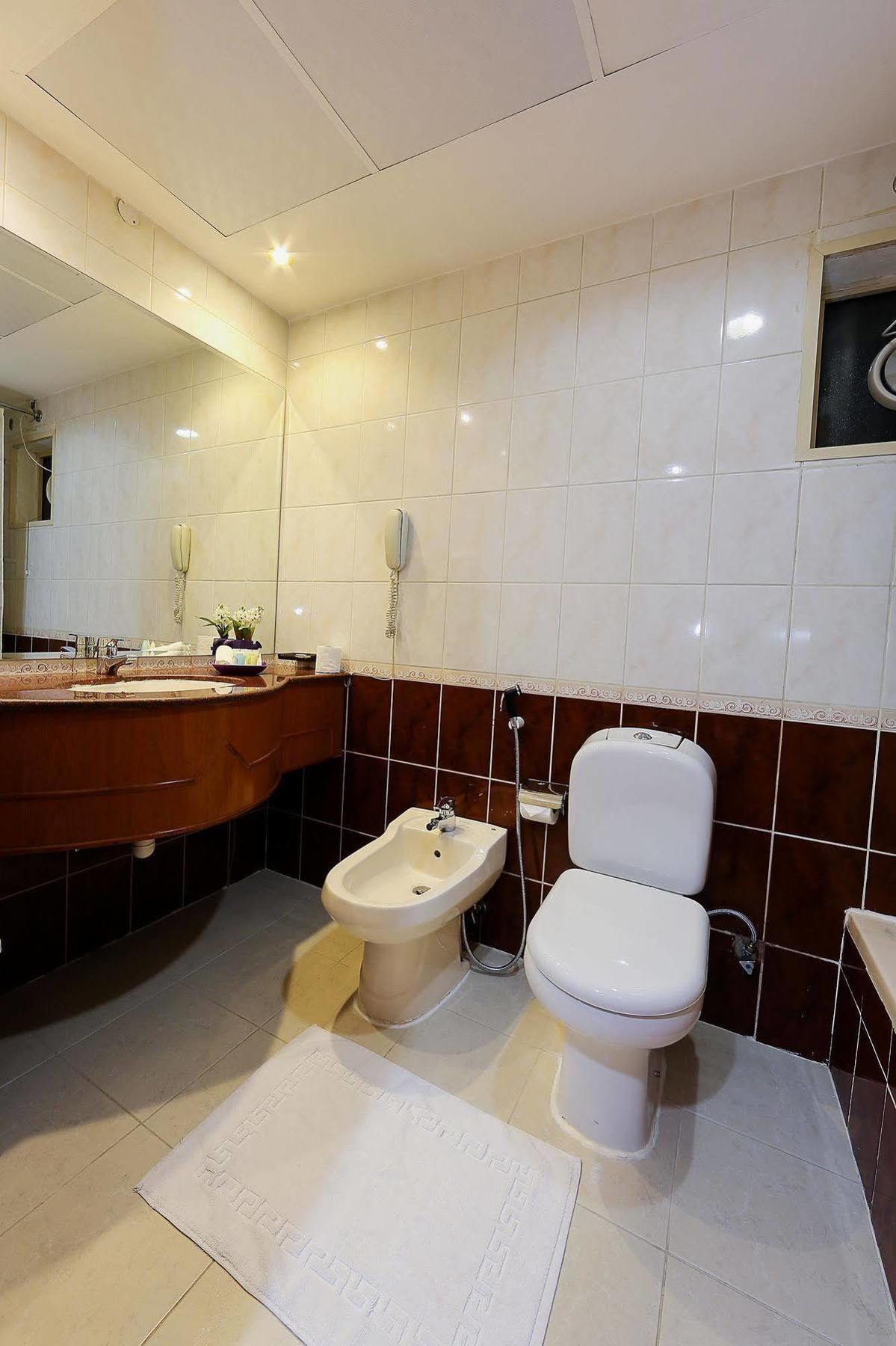 Jonrad Hotel Dubaj Zewnętrze zdjęcie